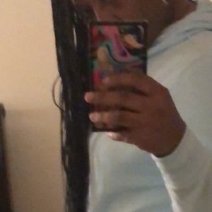 Meet your Posher, April